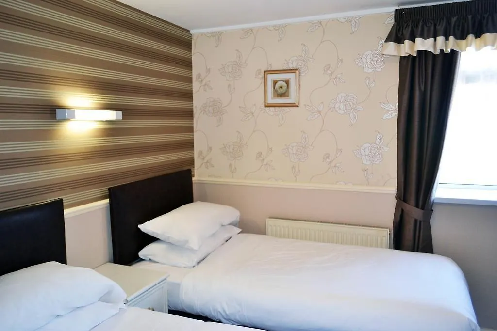 Lyndene Hotel Blackpool