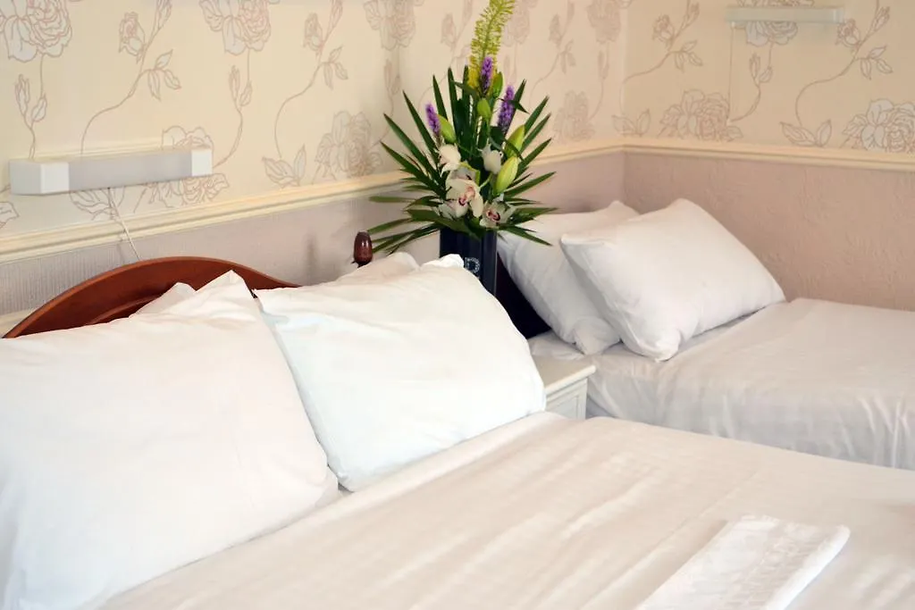 Lyndene Hotel Blackpool 3*,  Regno Unito